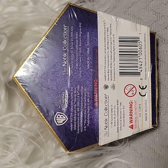 Harry Potter Squishy Toy Chocolate Frog - Picture 2 of 2